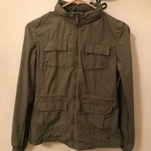 Women's Mountain Hardwear light weight jacket Sz:4